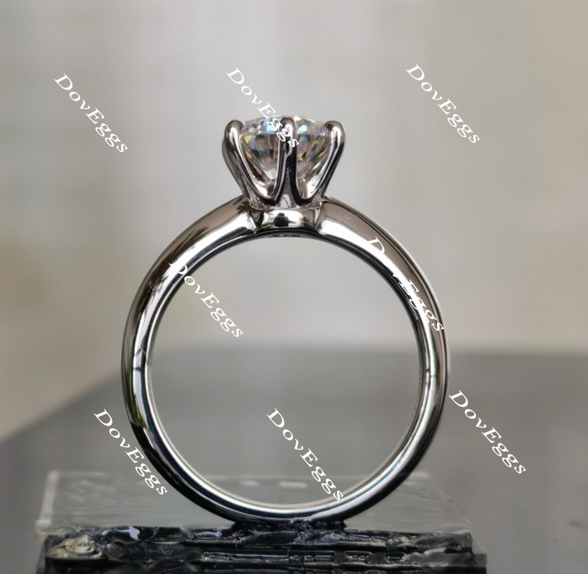 The classic 6 prongs solitaire style moissanite ring